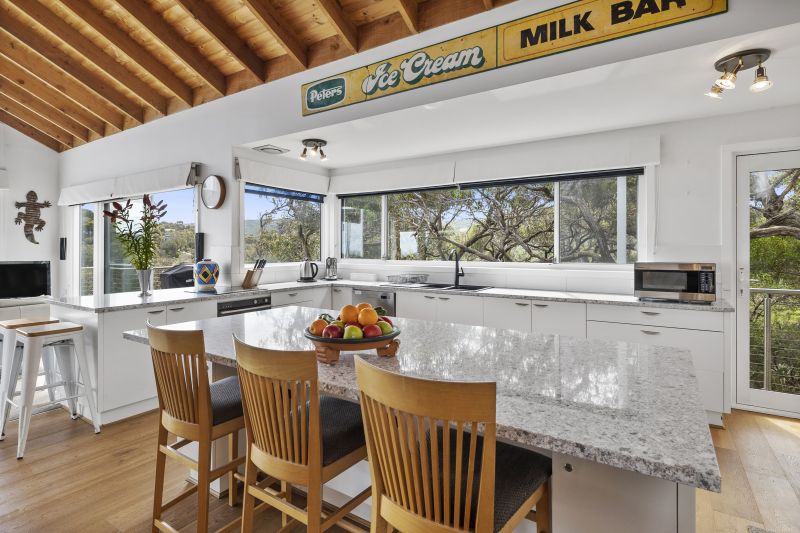 67 Lialeeta Road, Fairhaven, VIC, Fairhaven - Thumbnail 5