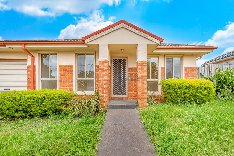 1/52 St Vigeons Road, Reservoir