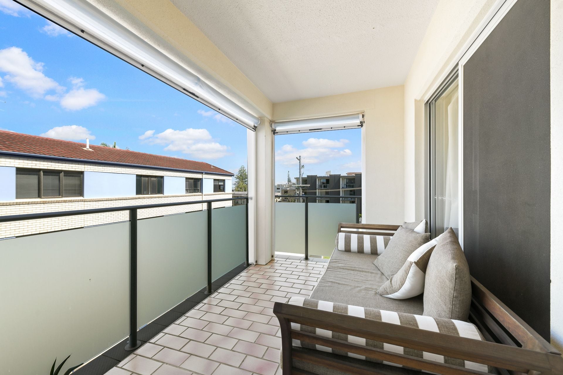 7/3 Warne Terrace Kings Beach QLD, Kings Beach - Thumbnail 4