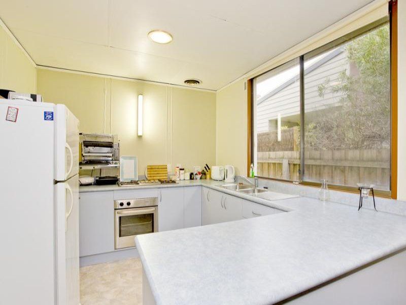16 Grove Road BARWON HEADS VIC, Barwon Heads - Thumbnail 4