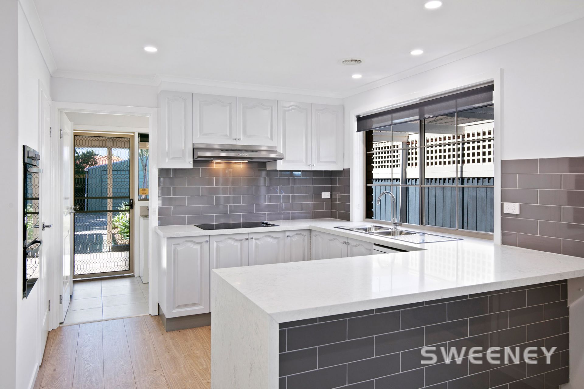 18 Whitehead Court, Altona Meadows - Thumbnail 3