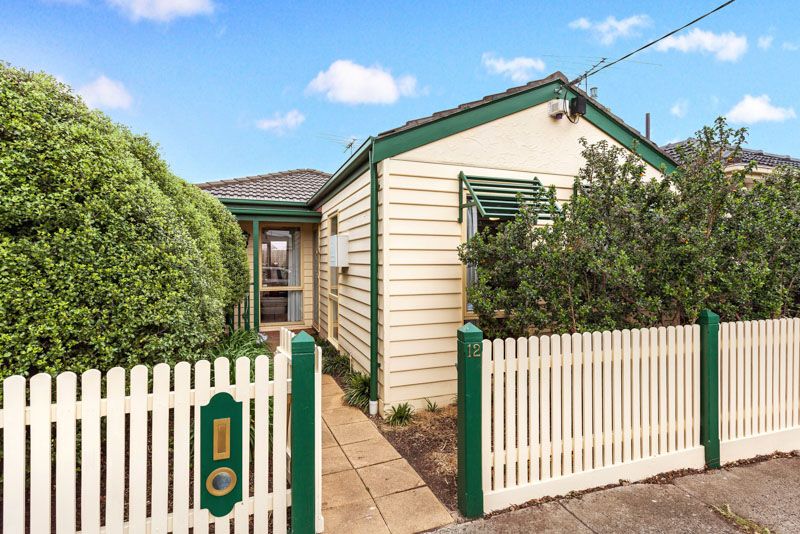 12 Chatham Street, Footscray - Thumbnail 2