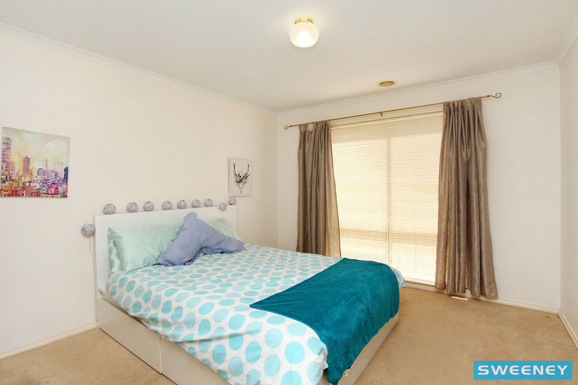 5 Blenheim Way, Caroline Springs - Thumbnail 5