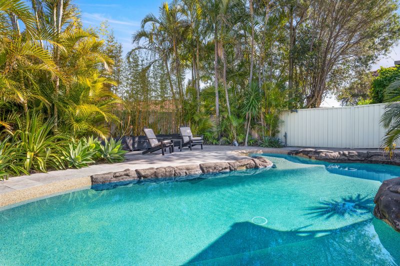 Real Estate For Sale 15 Scarborough Place Bateau Bay , NSW