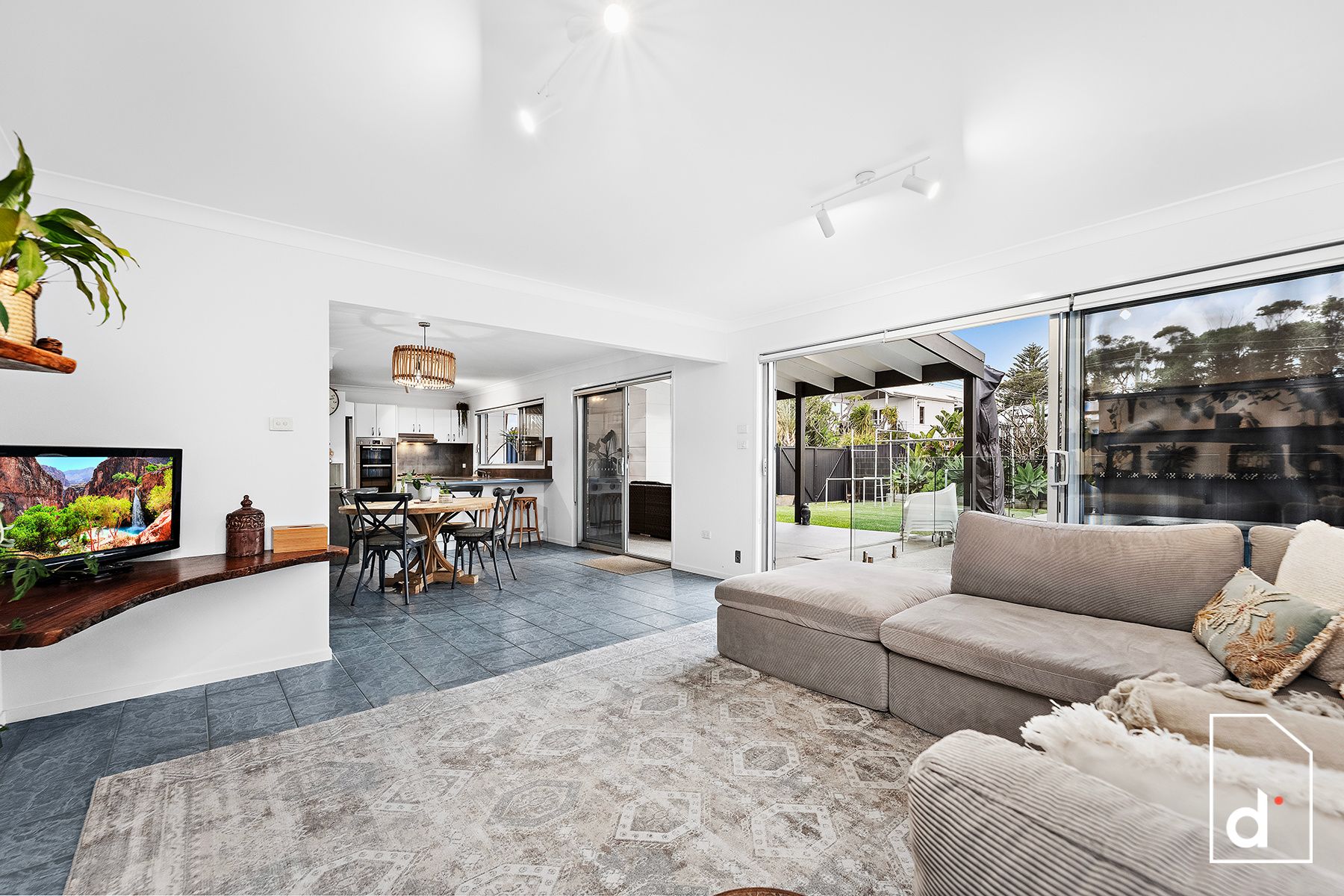 13 Godolphin Street, Bulli NSW