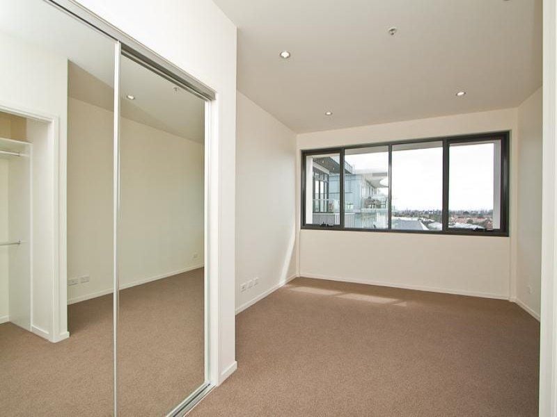 605/216 Rouse Street PORT MELBOURNE