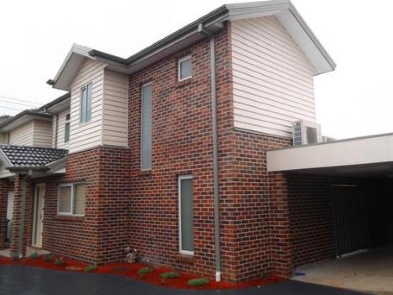 2/38 Acheron Avenue, Reservoir