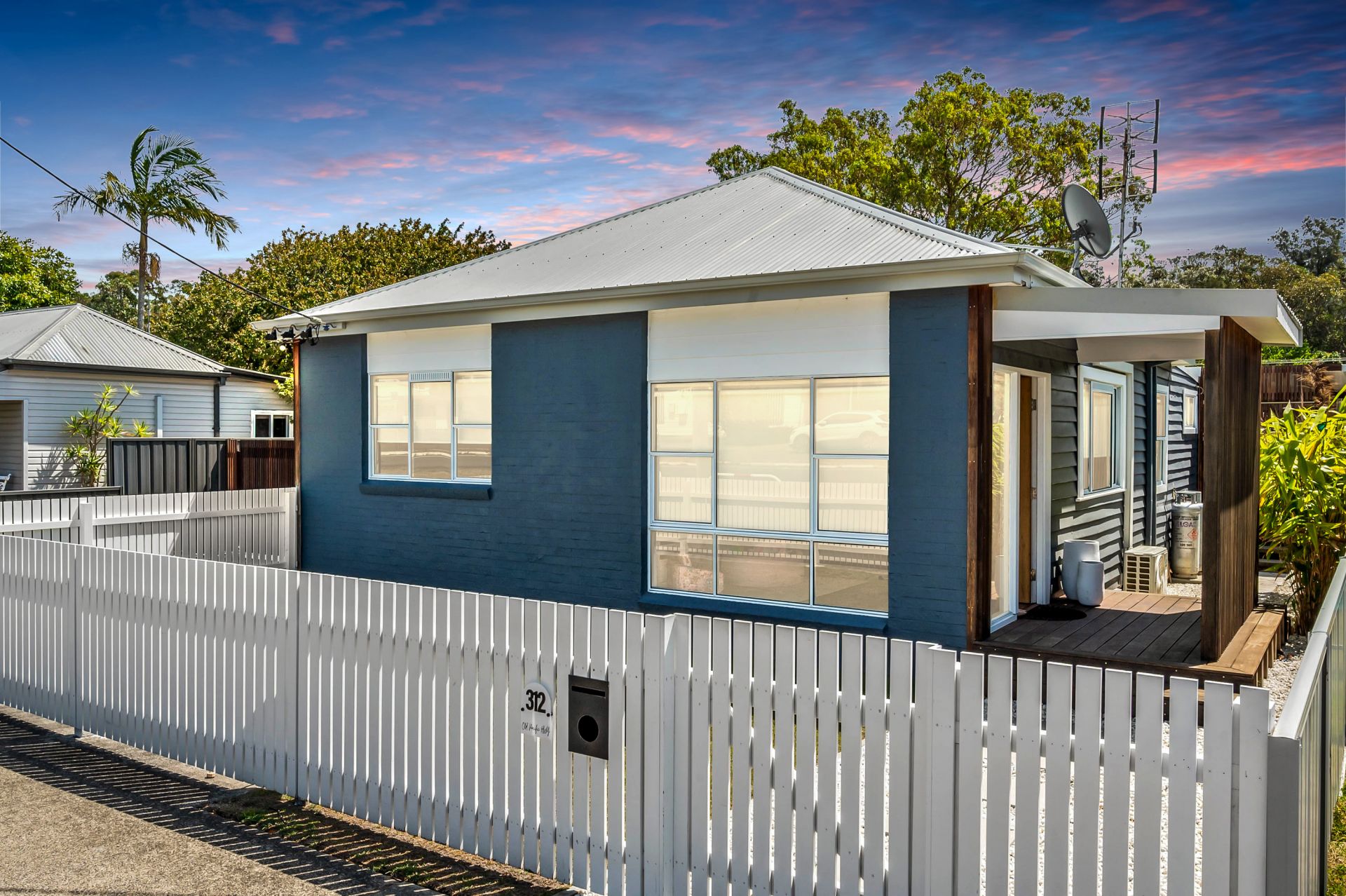 312 Old Pacific Highway, Swansea - Thumbnail 4