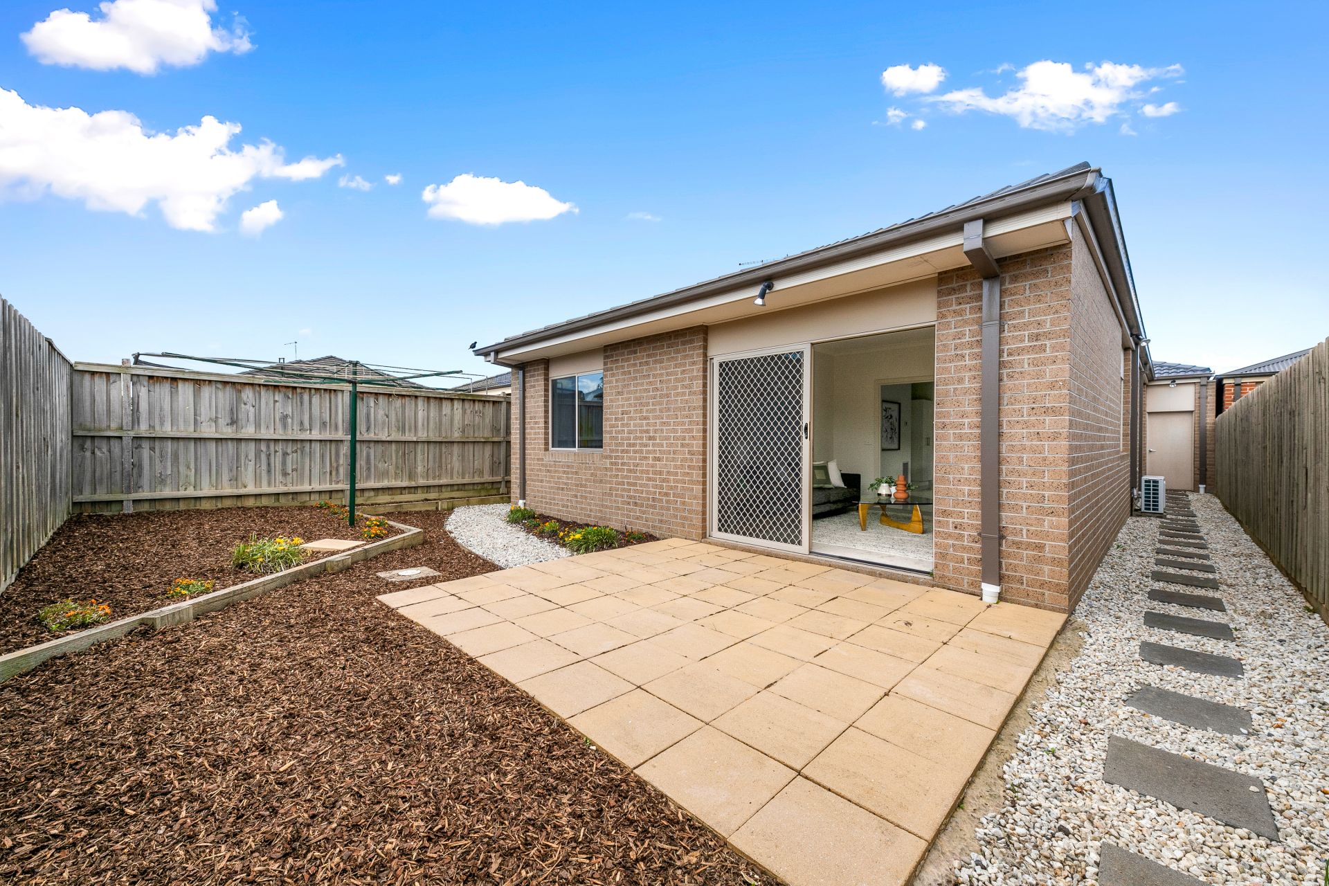 31 Viridian Avenue, Officer OBrien Real Estate