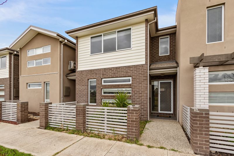 12 Hillgrove Way, Mernda