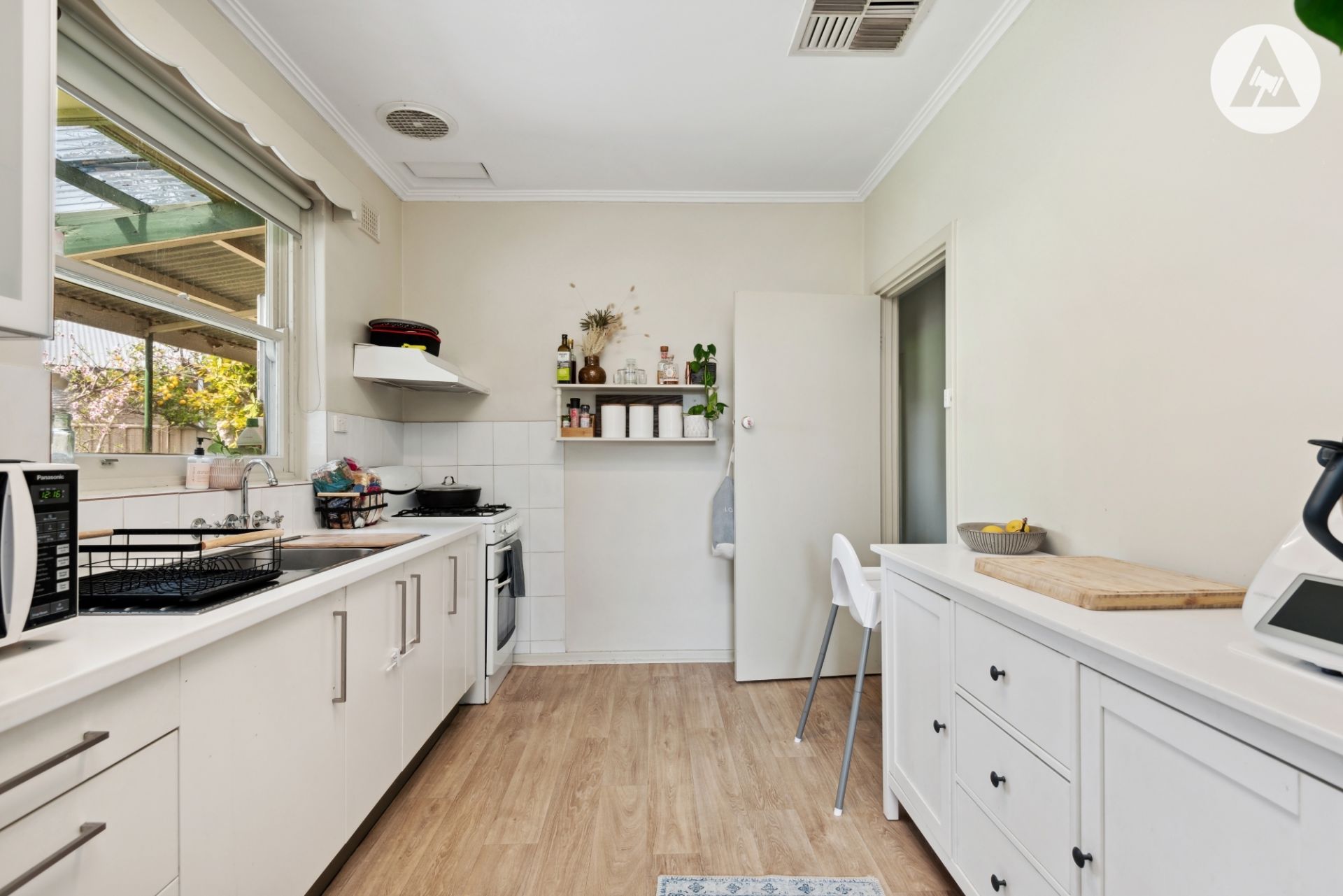 34 Ingerson Street, West Beach - Thumbnail 7