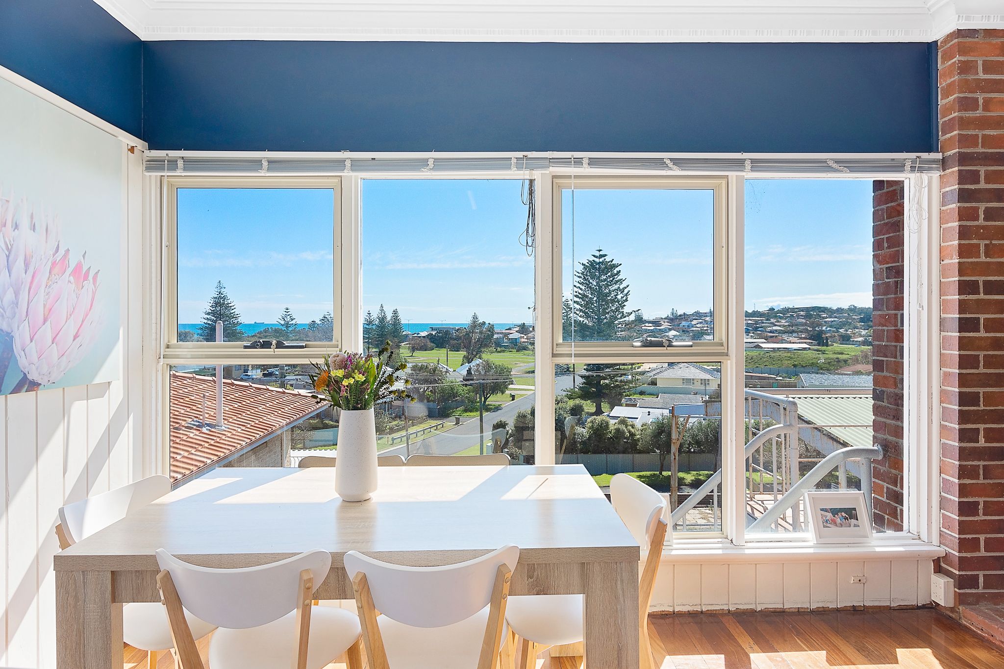 Real Estate For Sale 17 Hoylake Avenue South Bunbury , WA