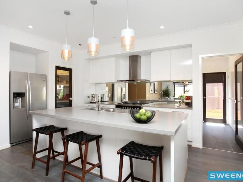 22 Infinity Drive, Plumpton - Thumbnail 6