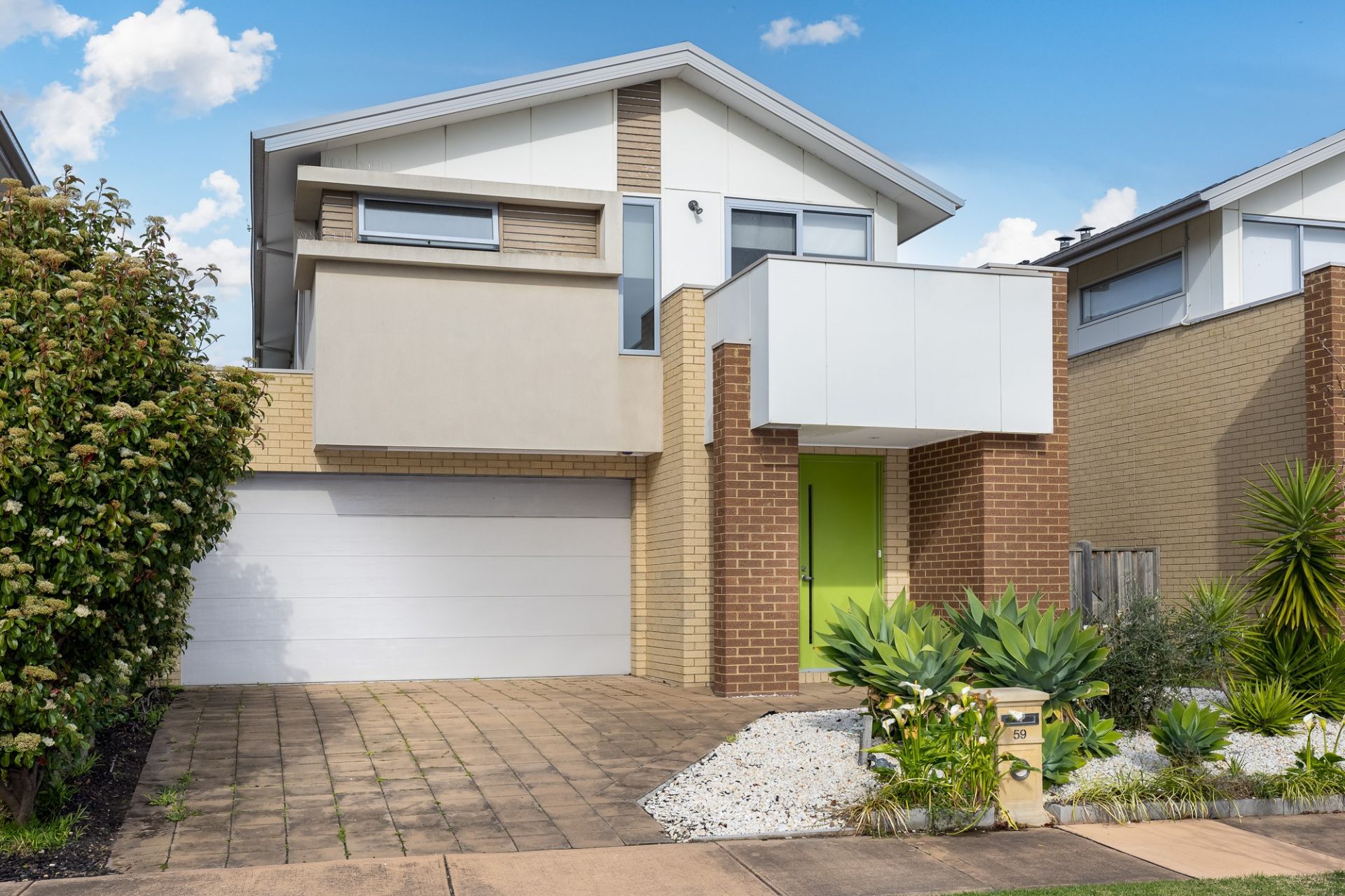 59 Broadbeach Circuit, Point Cook - Thumbnail 2