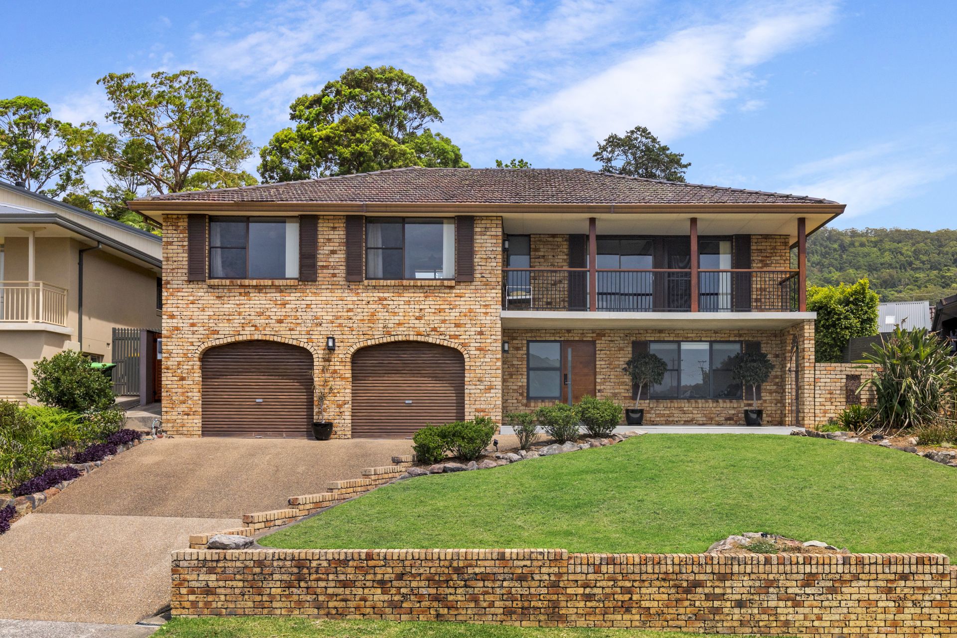 Real Estate For Sale 2 Jolliffe Street Balgownie , NSW