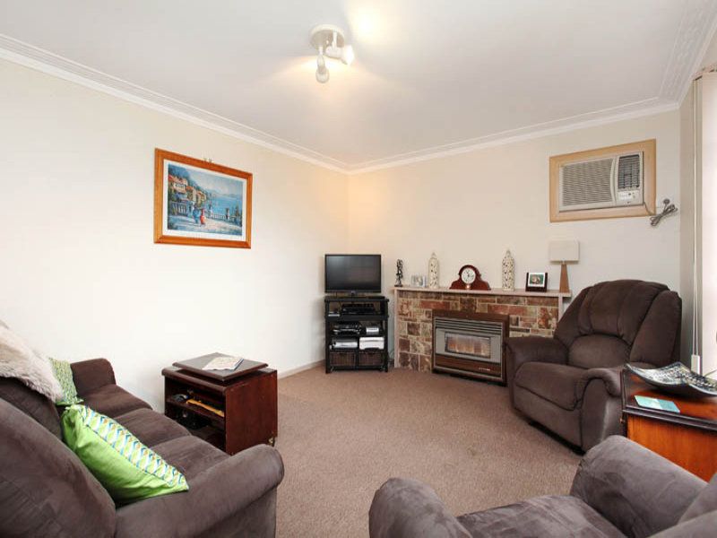 54 Poole Street, Deer Park - Thumbnail 4