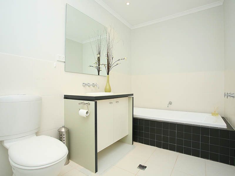 6 Callista Close, Taylors Hill - Thumbnail 7