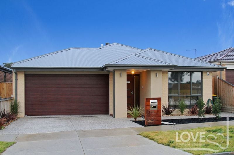 41 Cortona Grange, Mernda