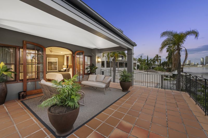 Real Estate For Sale 18 Binda Place Sorrento , QLD