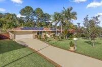 3 Lake Court URUNGA NSW