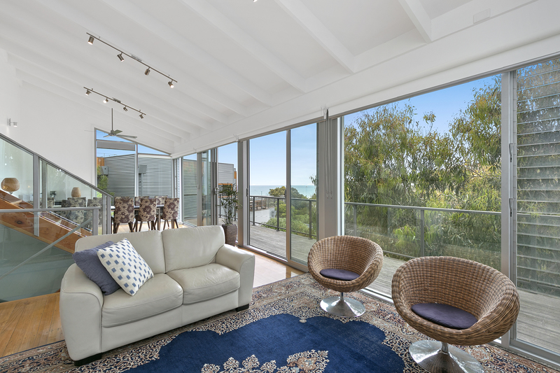 12 Cowan Avenue, Fairhaven, VIC, Fairhaven - Thumbnail 2