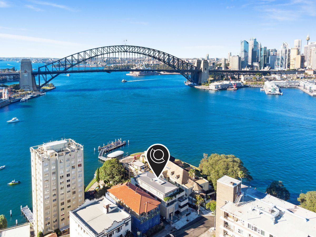 301/3 East Crescent Street Mcmahons Point 2060