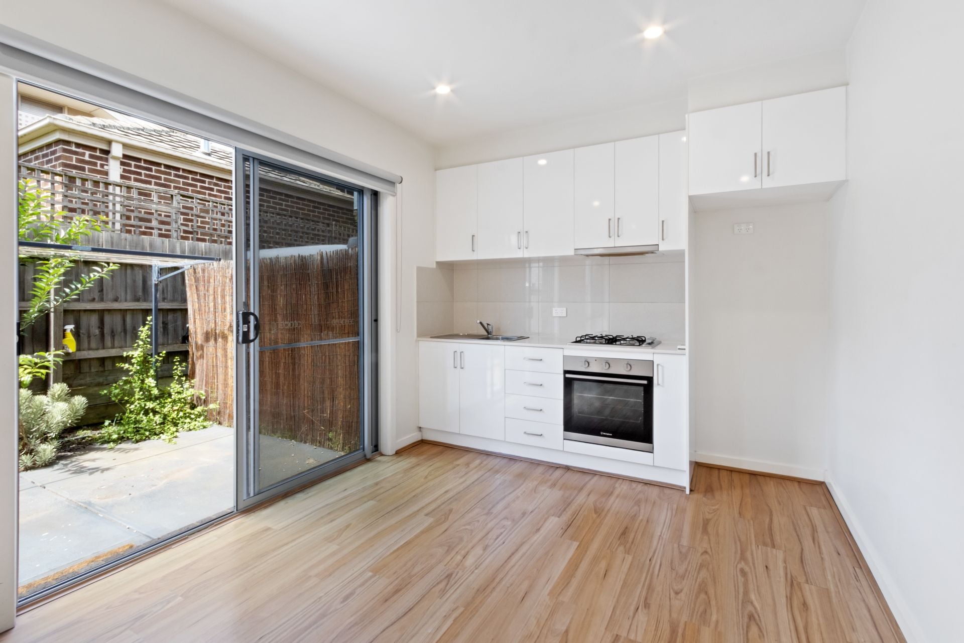Charming 1-Bedroom Townhouse for Rent in Reservoir!