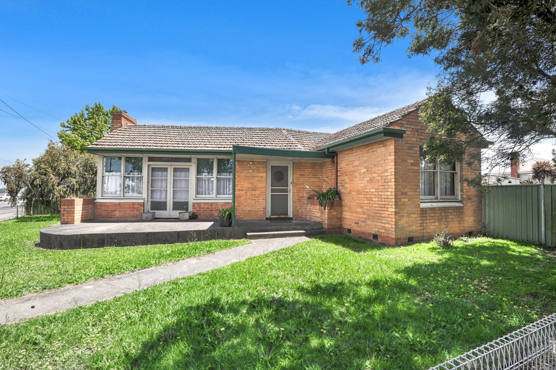 1230 Howitt Street, Wendouree, Wendouree, Wendouree - Thumbnail 2