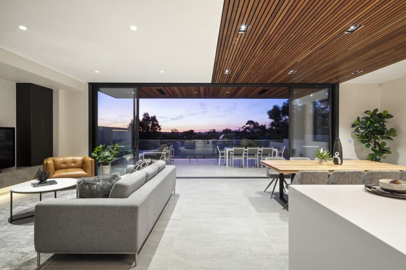 16 Staughton Road, Glen Iris - Thumbnail 6