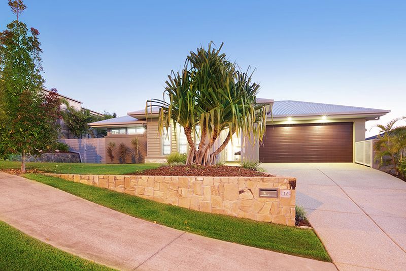 Real Estate For Sale 18 Ridgeview Place Woombye , QLD