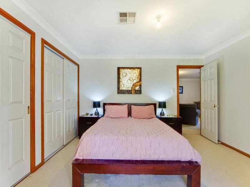 80 Cherrybrook Chase, Londonderry - Thumbnail 6