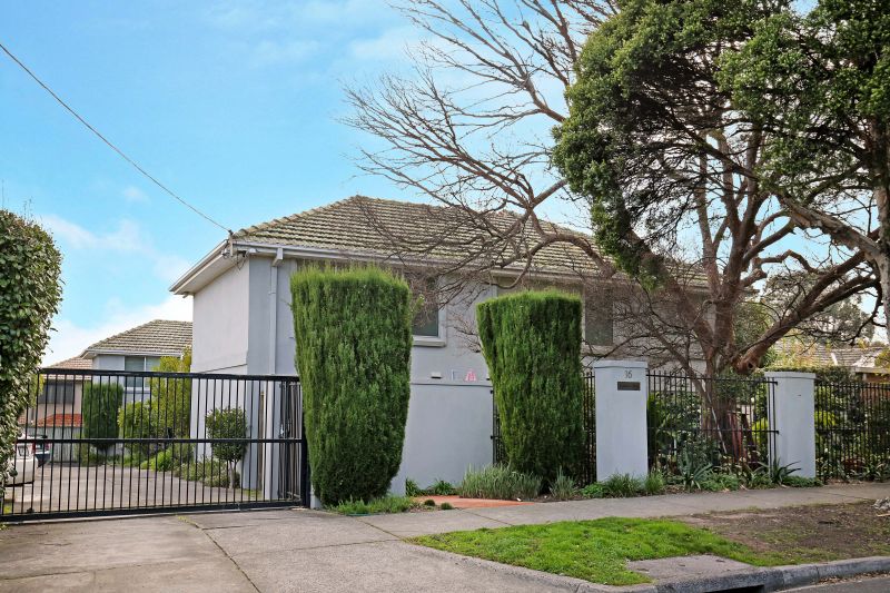 8/16 Waverley Avenue, Ivanhoe