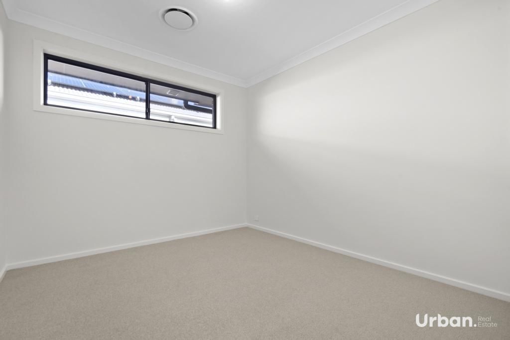 Austral 23 Parhelion Street
