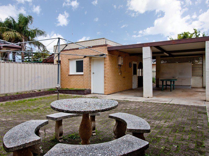 6 Atkell Avenue Campbelltown 5074