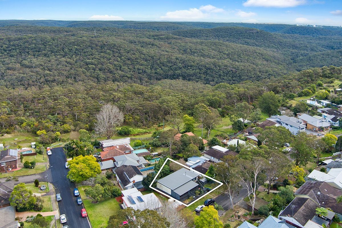 Real Estate For Sale 21 Dorset Road Heathcote , NSW