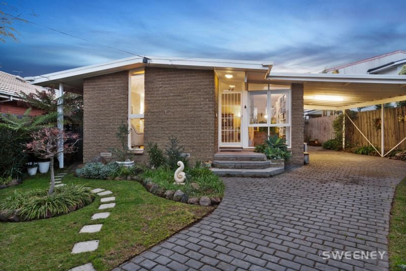 5 Moore Court, Seaholme - Thumbnail 2