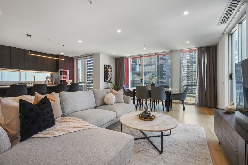 141/285 City Road, Southbank - Thumbnail 2