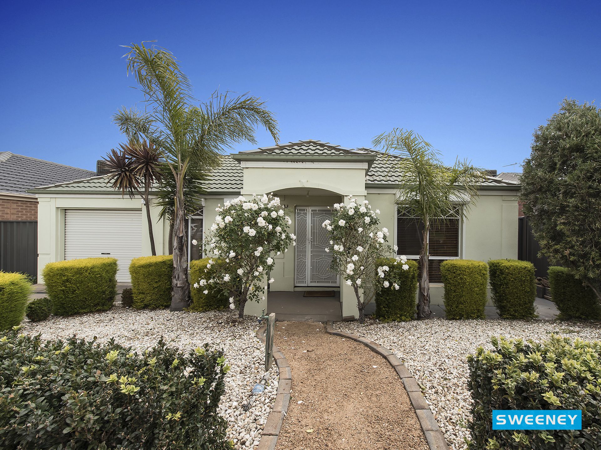 7 Coburn Way, Caroline Springs - Thumbnail 2