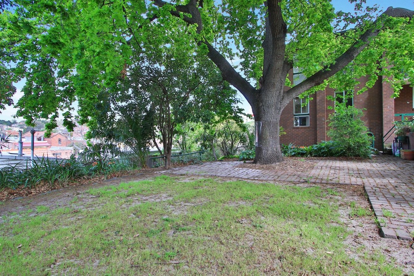 **Super Spacious Apartment**