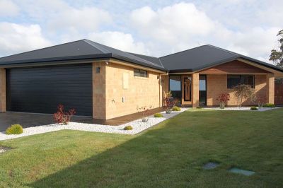 4
 
 
 
  
 
 
 2
 
 
 
  
 
 
 4
 
 
 
 
 
 
 
 53 Haven Drive, Shearwater TAS 7307, Shearwater - Thumbnail 2