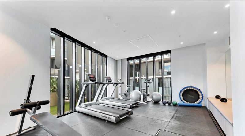 Modern Living in an Iconic Collingwood Setting