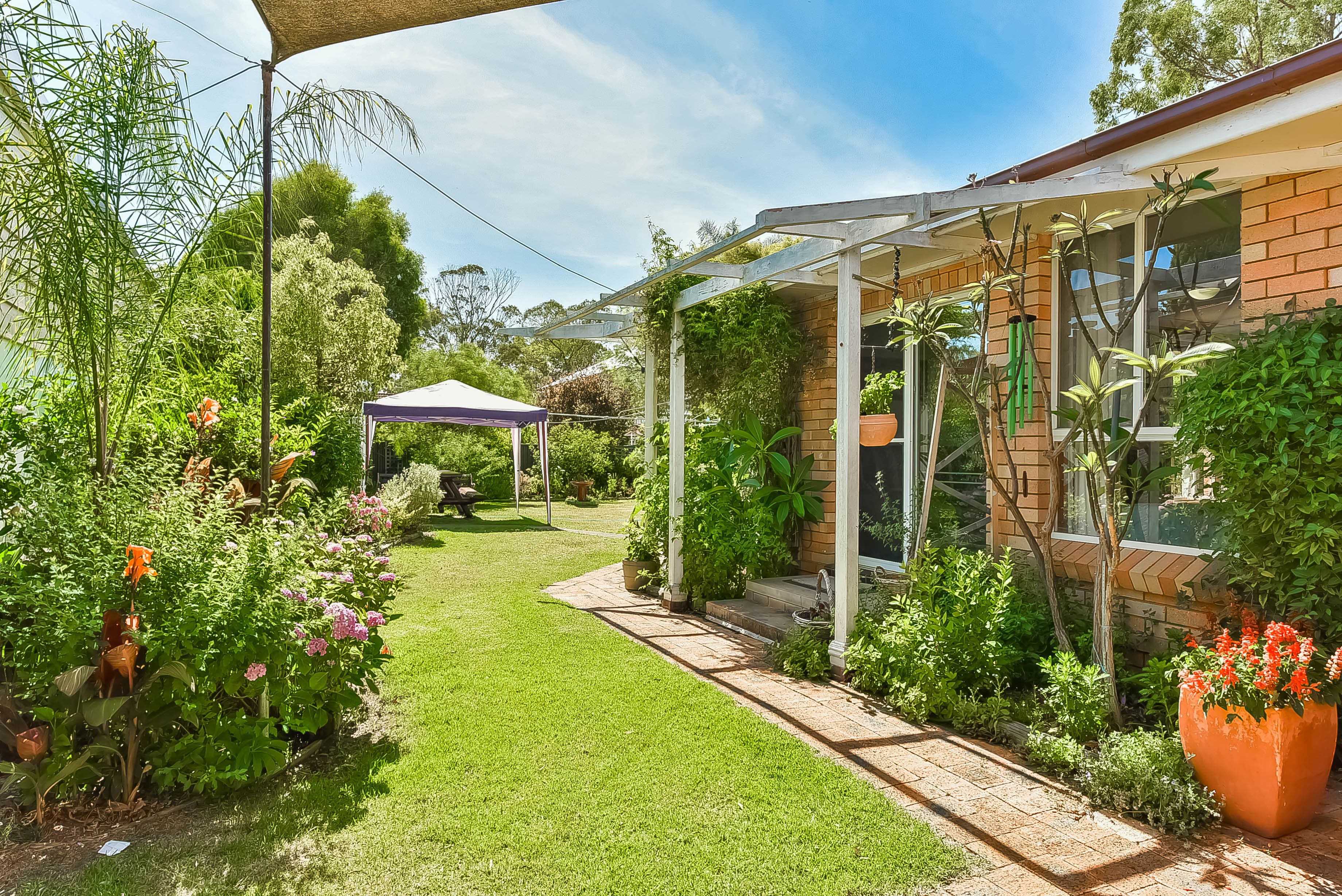 Real Estate For Sale 94 Pindari Ave Camden , Nsw