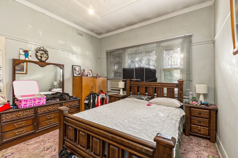 4 Eirene Street, Yarraville - Thumbnail 6