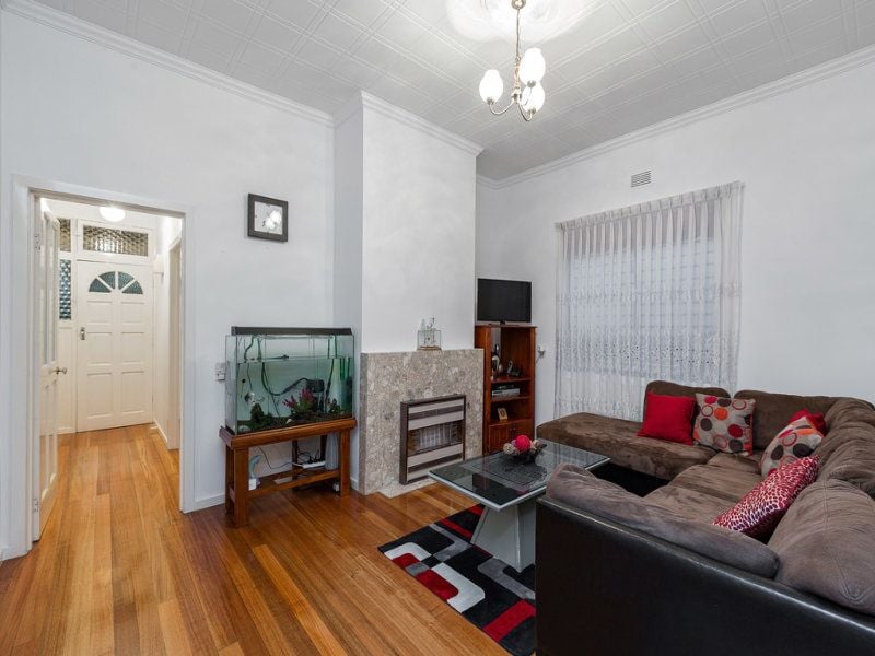 72 Empress Avenue, Kingsville - Thumbnail 2