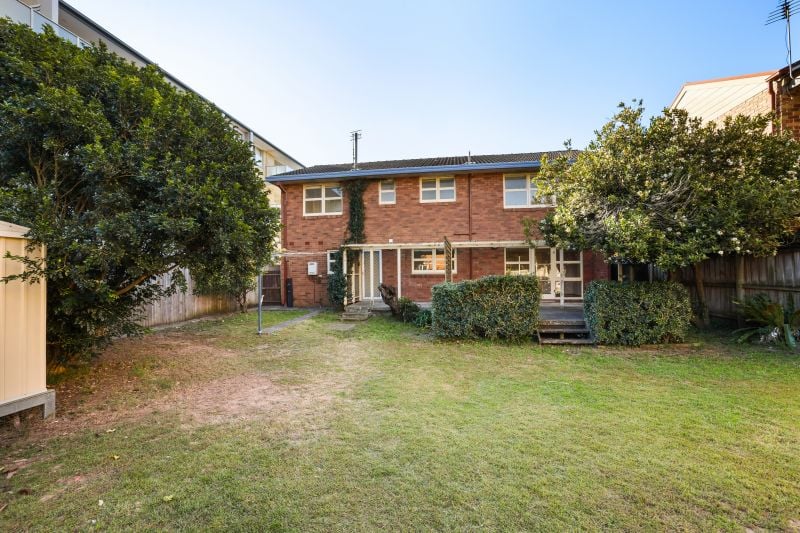 Real Estate For Lease 8 Mactier Street Narrabeen , NSW