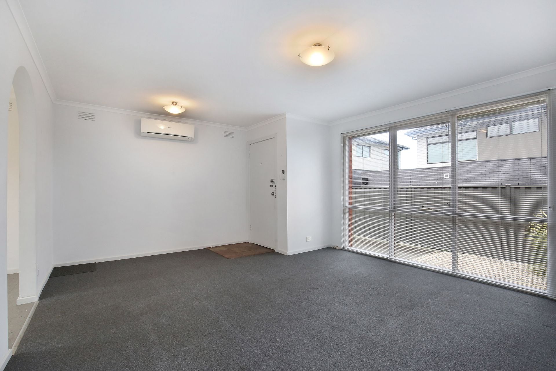Two Bedroom Unit with Private Courtyard!