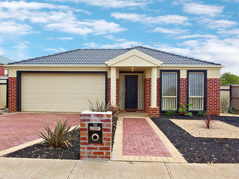 10 Alpine Gardens, Caroline Springs - Thumbnail 2