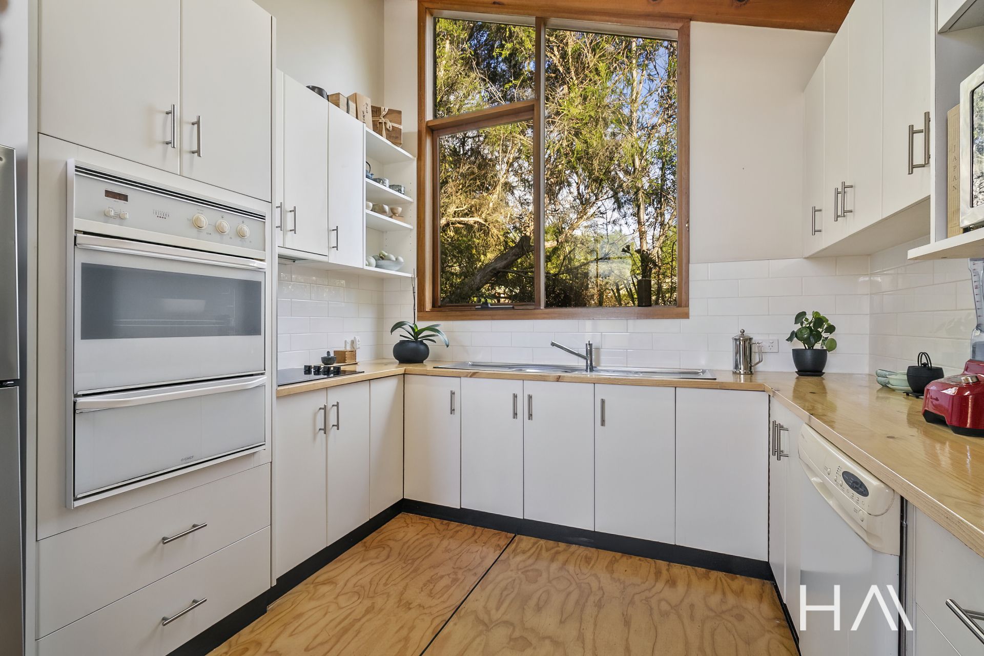 10 Montagu Crescent New Norfolk, New Norfolk - Thumbnail 8