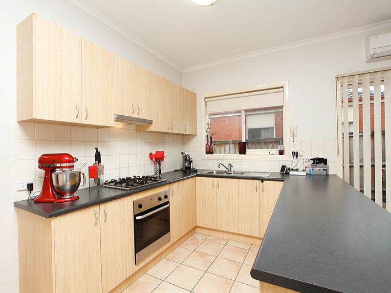 1/36A Robinsons Road, Deer Park - Thumbnail 3