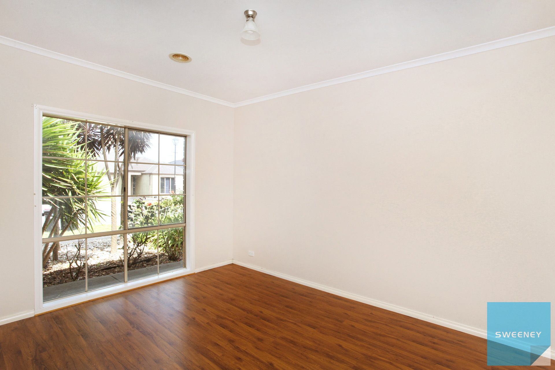 22 Drummond St, Caroline Springs - Thumbnail 4
